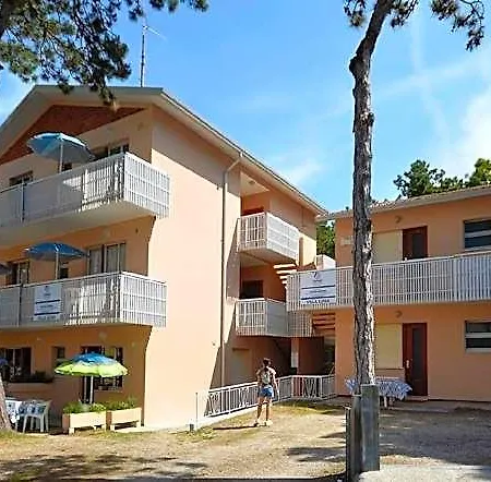 Hotel Peaceful Near The Sea In Lignano