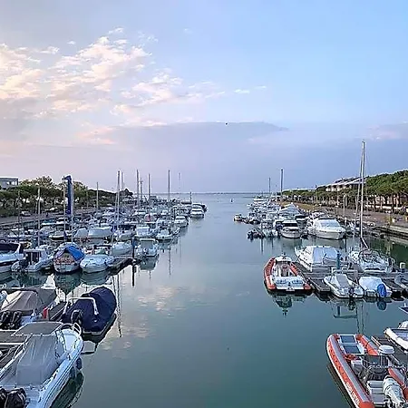 Peaceful Near The Sea In Lignano Hotel